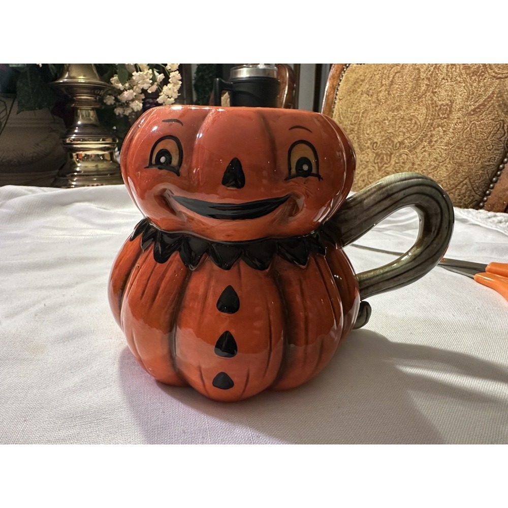 Johanna Parker Halloween Pumpkin Mug New